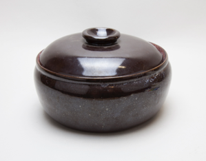 Image of Bowl with Lid