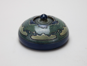 Image of Inkwell with Oaktree Design
