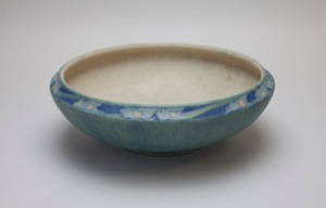 Image of Low Bowl with Begonia Design