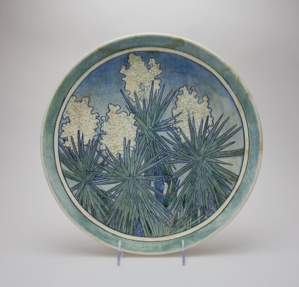 Image of Plate with Spanish Dagger Yucca Design