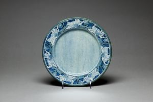 Image of Plate with Chrysanthemum Design in Blue